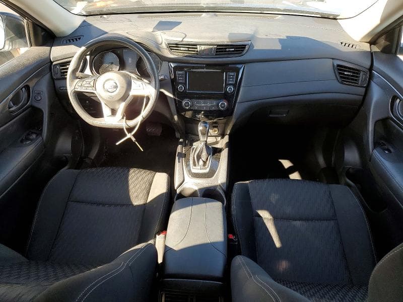 2019 NISSAN ROGUE S 8
