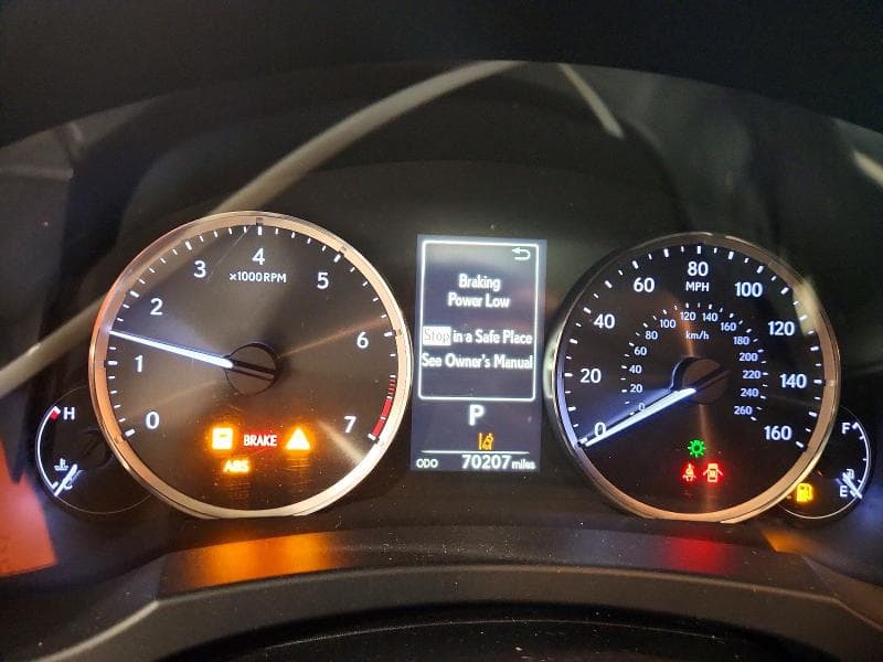 2017 LEXUS IS 300 9