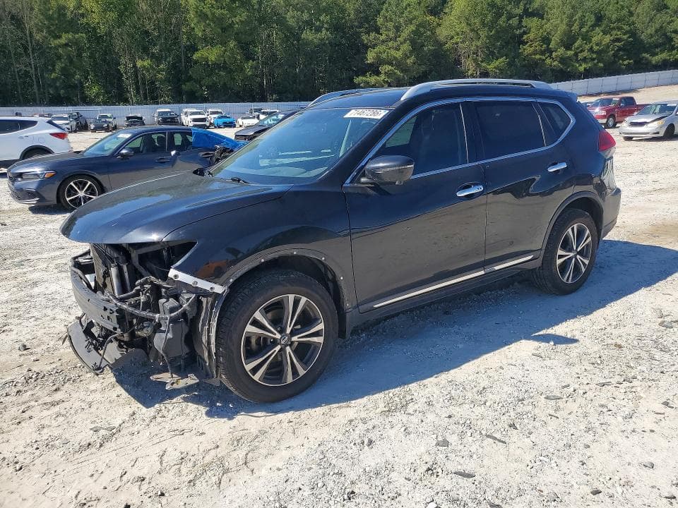 2017 NISSAN ROGUE SL