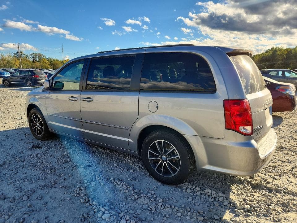 2017 DODGE GRAND CARAVAN GT 2