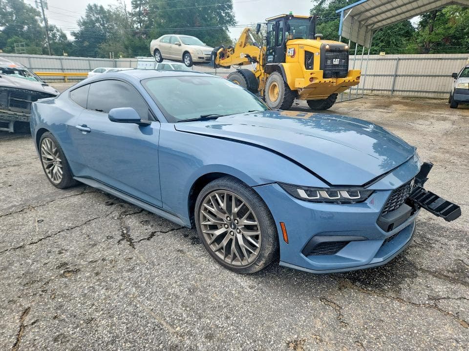 2024 FORD MUSTANG 4