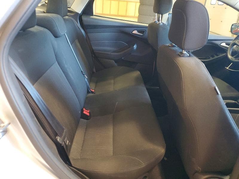2018 FORD FOCUS SE 10