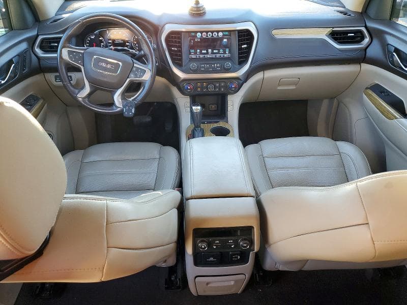 2017 GMC ACADIA DENALI 8