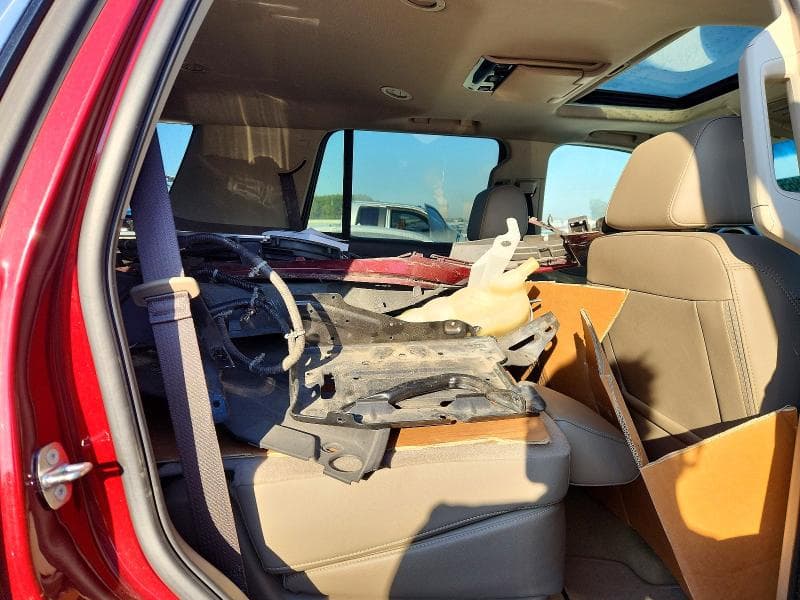 2018 GMC YUKON SLT 10