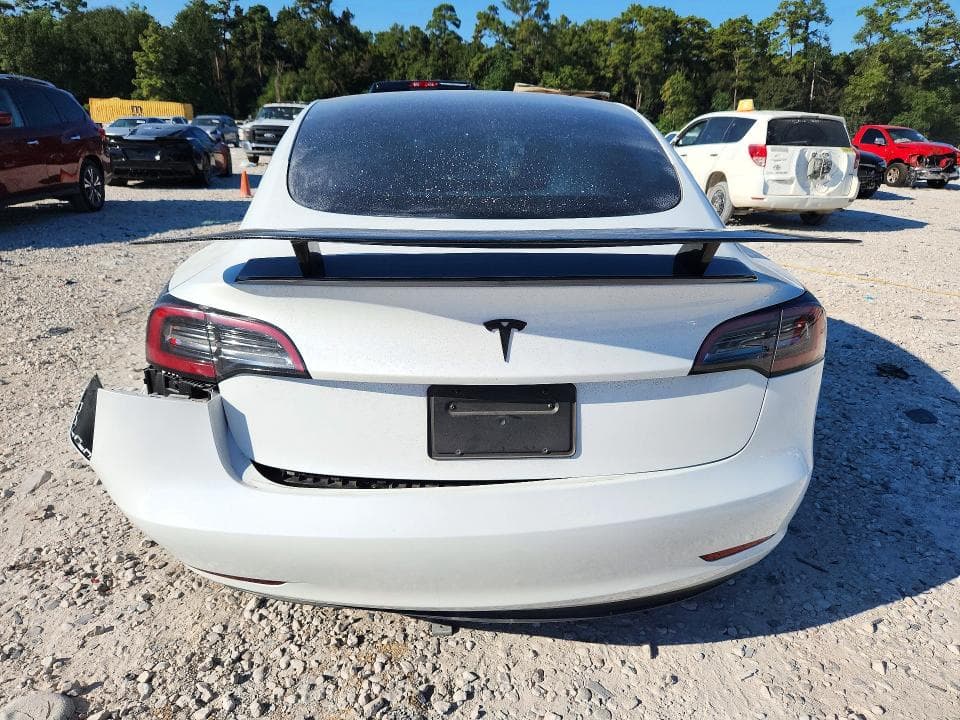 2023 TESLA MODEL 3 6