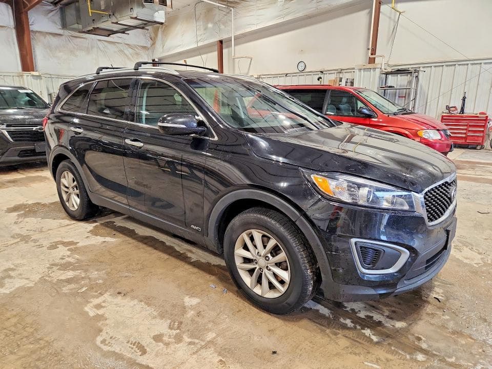 2017 KIA SORENTO LX 4
