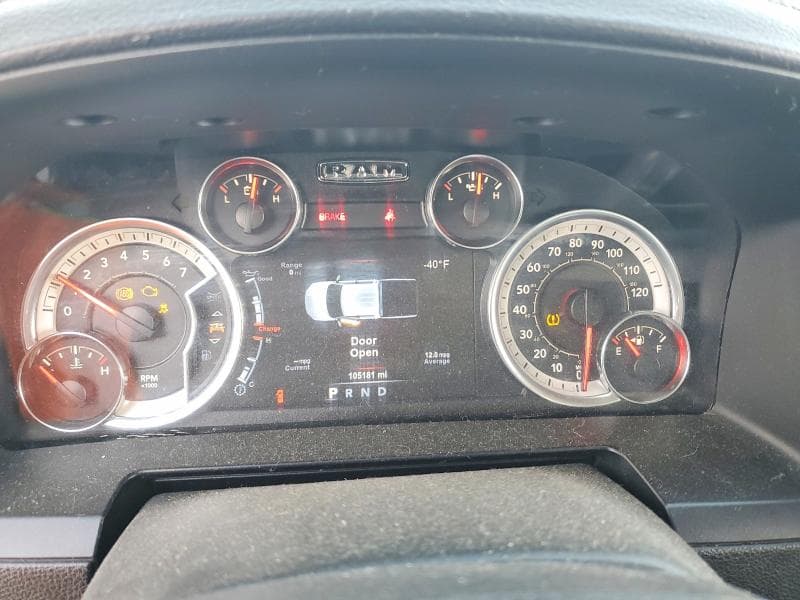 2018 RAM 1500 SPORT 9