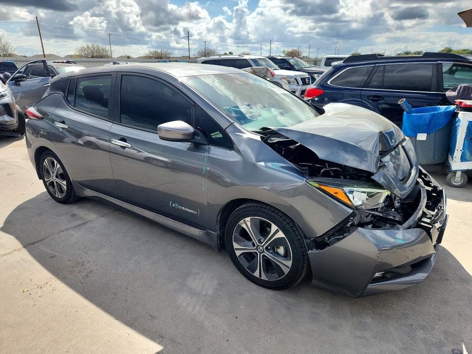 2019 NISSAN LEAF SV 4