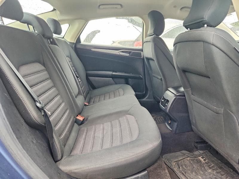 2019 FORD FUSION SE 10