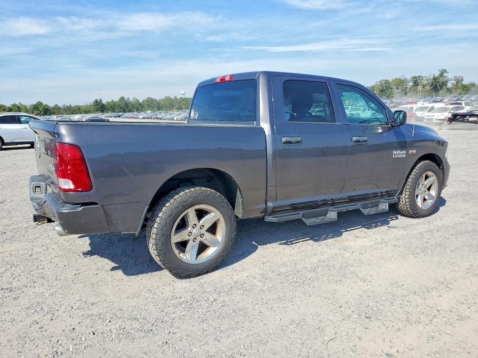 2017 RAM 1500 ST 3