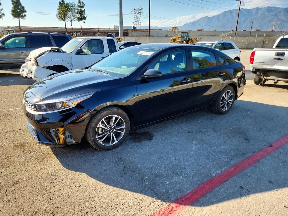 2024 KIA FORTE LXS
