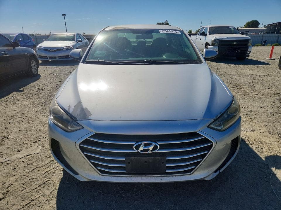 2017 HYUNDAI ELANTRA SE 5
