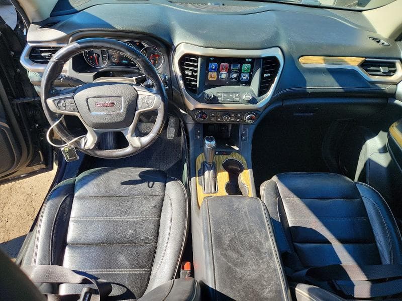 2018 GMC ACADIA DENALI 8