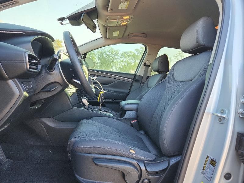 2019 HYUNDAI SANTA FE SE 7