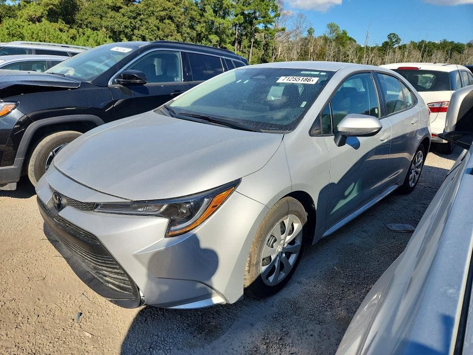 2026 TOYOTA COROLLA LE - 1