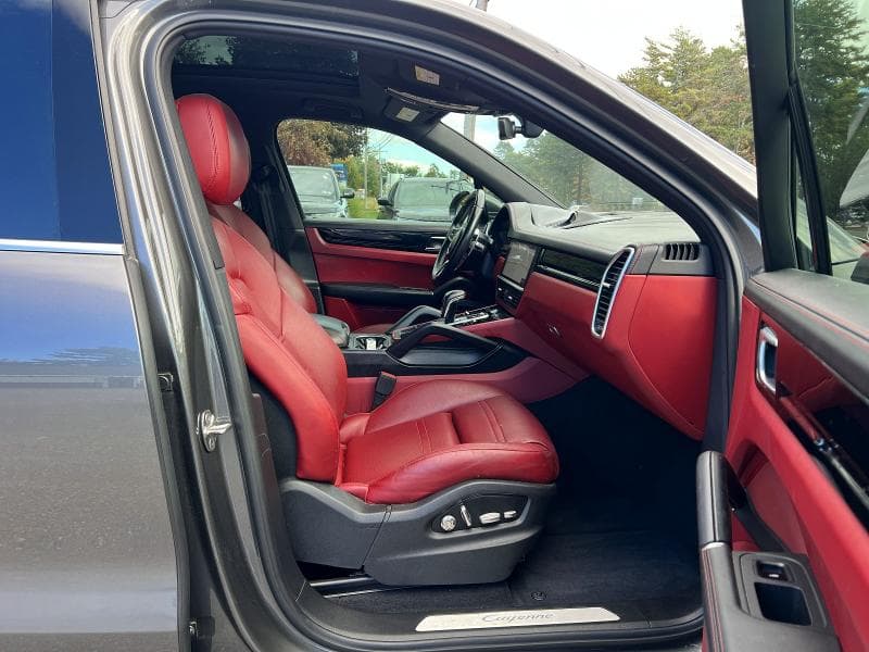 2019 PORSCHE CAYENNE 5