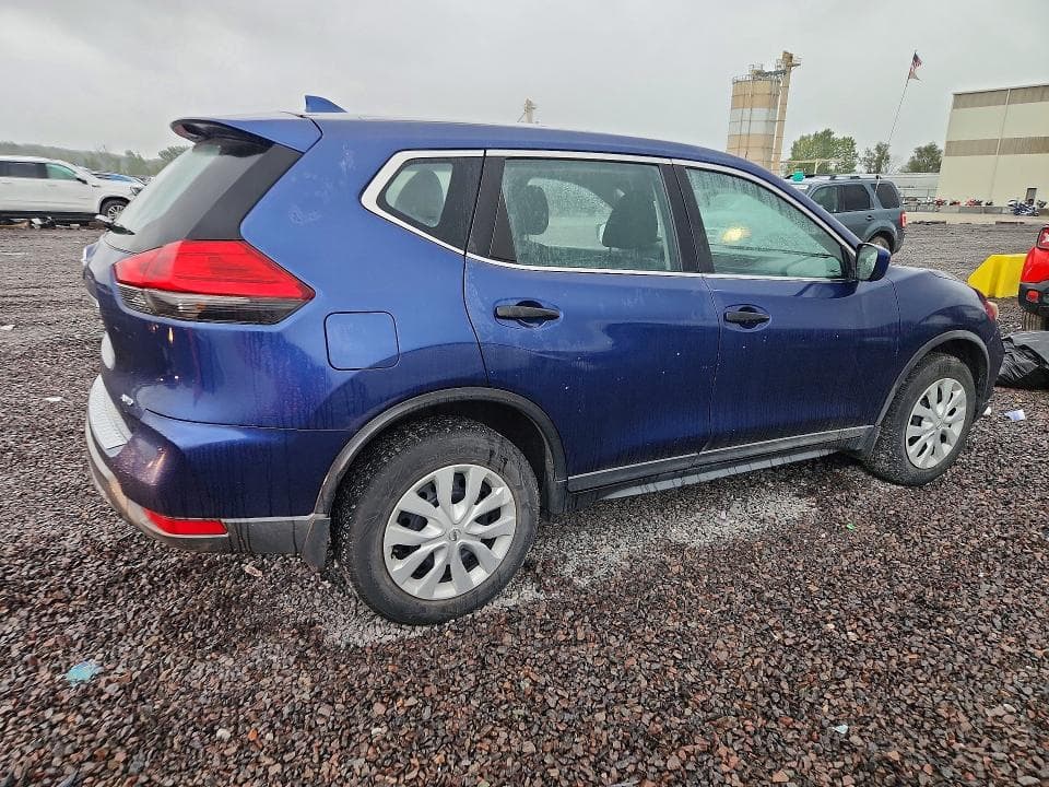 2017 NISSAN ROGUE S 3