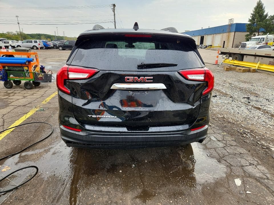 2022 GMC TERRAIN SLE 6