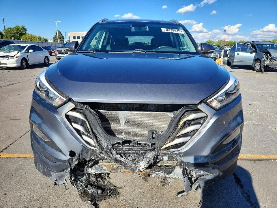 2017 HYUNDAI TUCSON SE PLUS 5