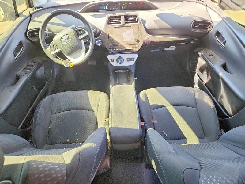2018 TOYOTA PRIUS THREE 8