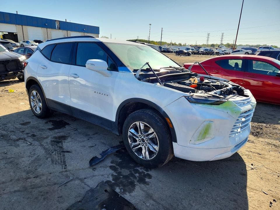 2019 CHEVROLET BLAZER 1LT 4