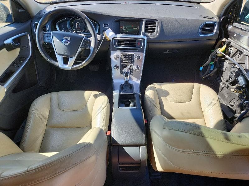 2017 VOLVO S60 8