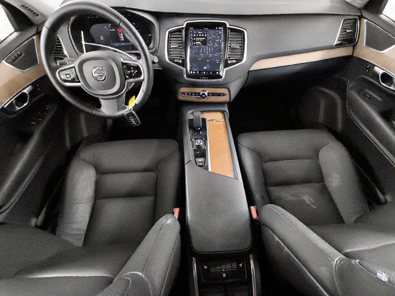 2024 VOLVO XC90 PLUS 8