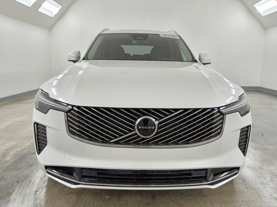 2025 VOLVO XC90 CORE 5