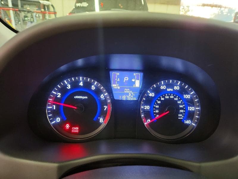 2017 HYUNDAI ACCENT SE 9