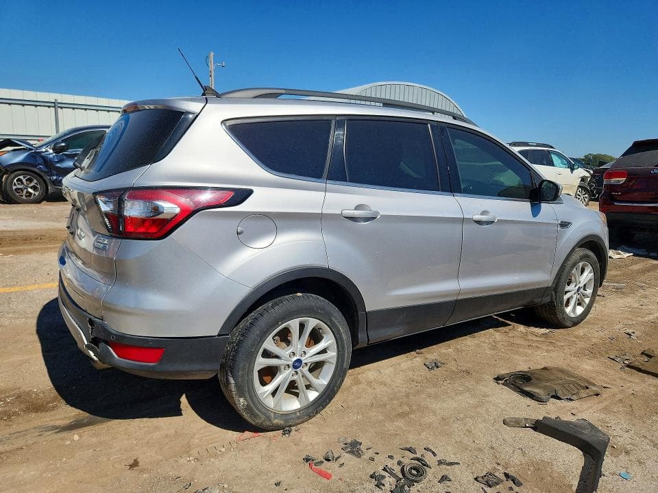 2018 FORD ESCAPE SEL 3