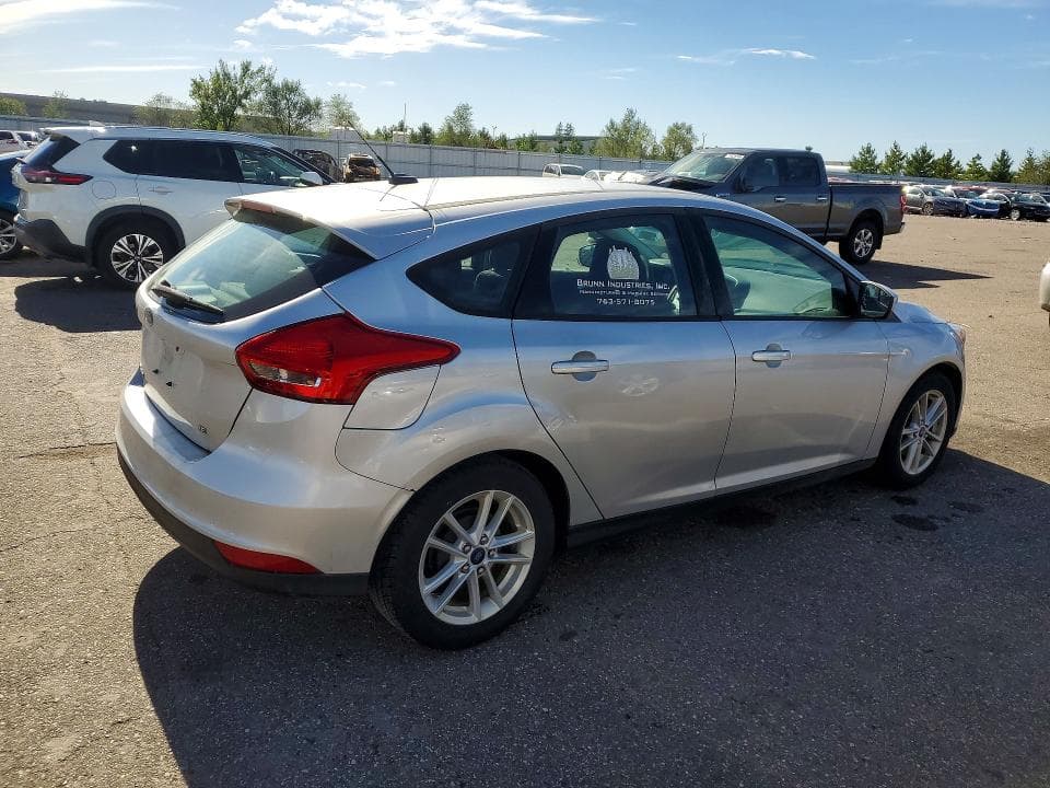 2018 FORD FOCUS SE 3