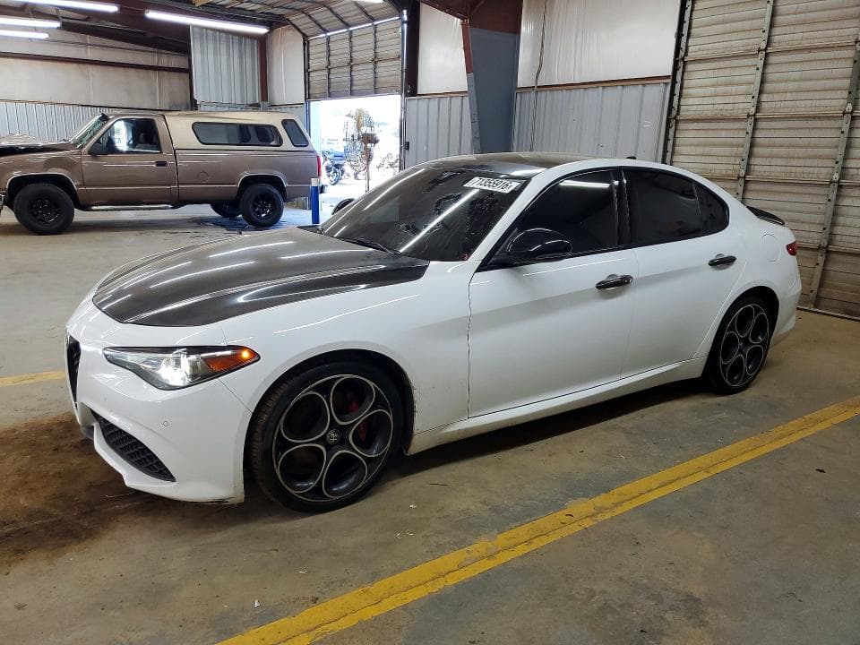 2023 ALFA ROMEO GIULIA TI