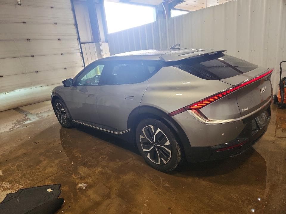 2023 KIA EV6 WIND 2