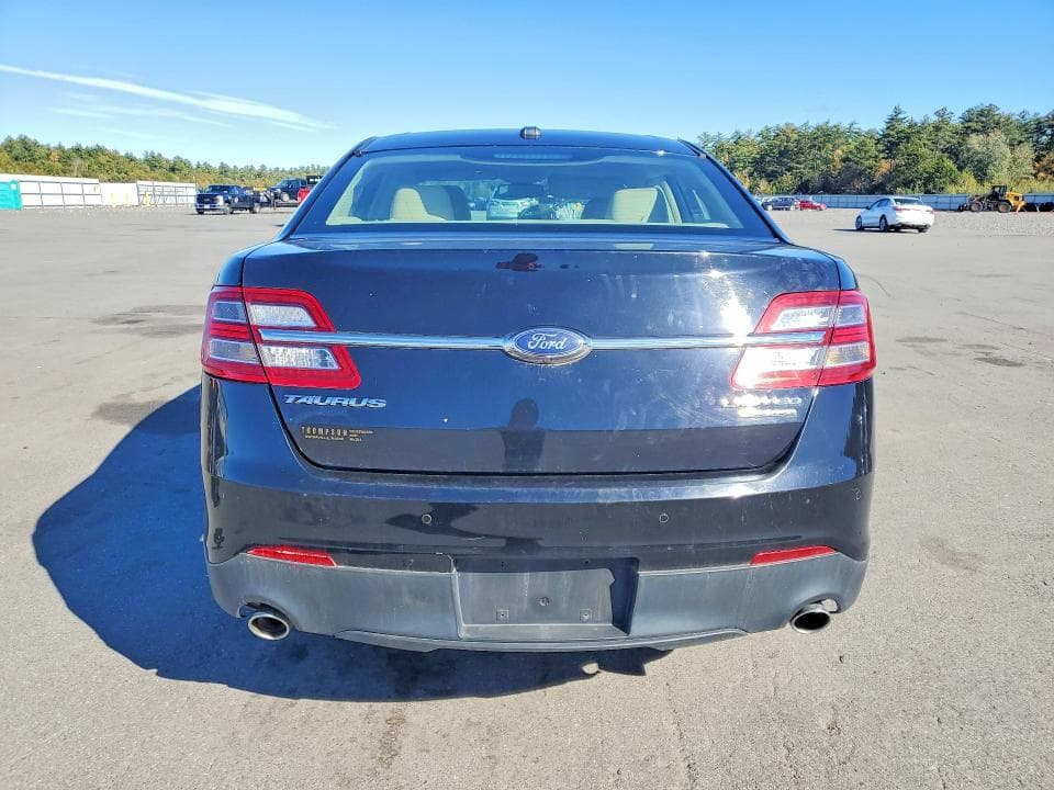 2017 FORD TAURUS LIMITED 6