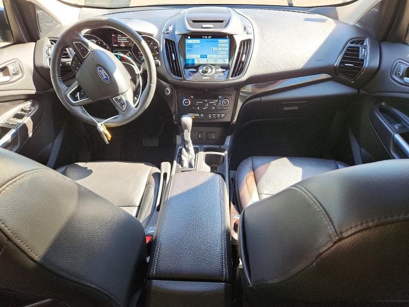 2017 FORD ESCAPE TITANIUM 8