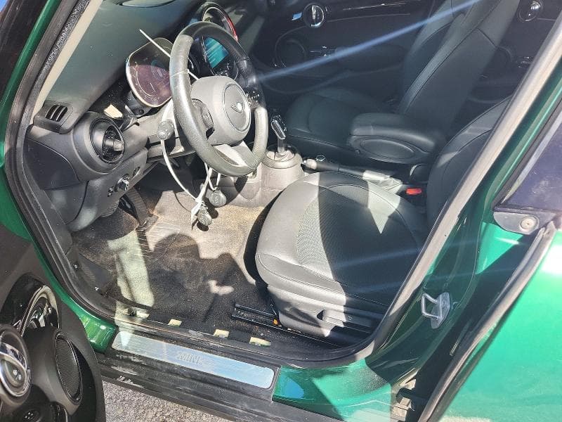 2022 MINI COOPER 7