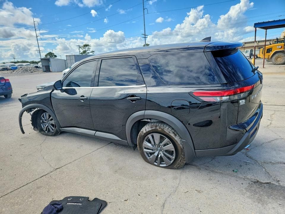 2024 NISSAN PATHFINDER S 2