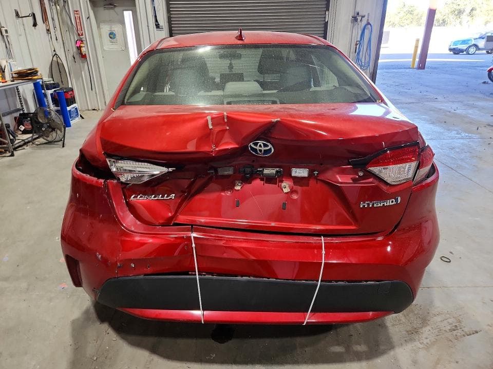 2021 TOYOTA COROLLA LE 6