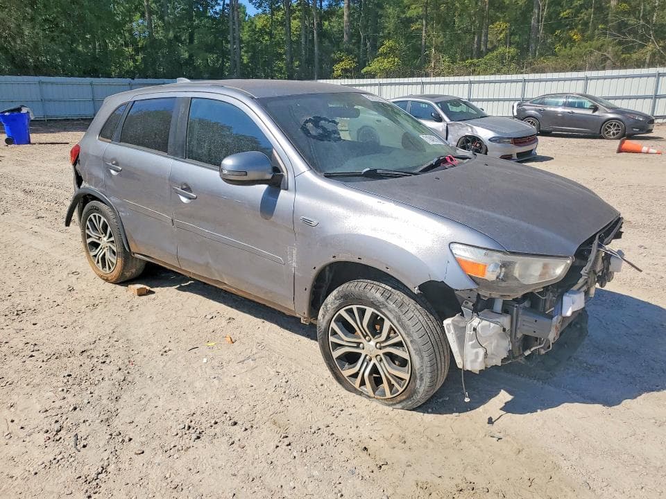 2017 MITSUBISHI OUTLANDER SPORT ES 4
