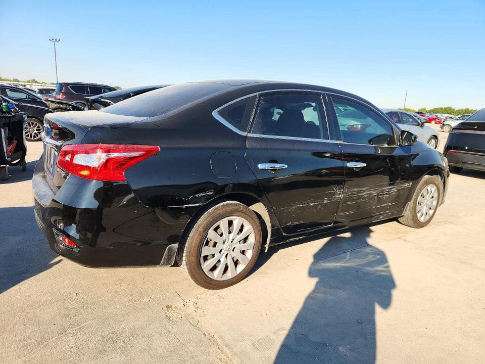 2019 NISSAN SENTRA S 3