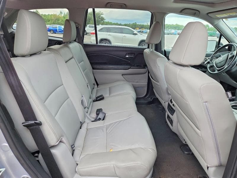 2017 HONDA PILOT EXL 11