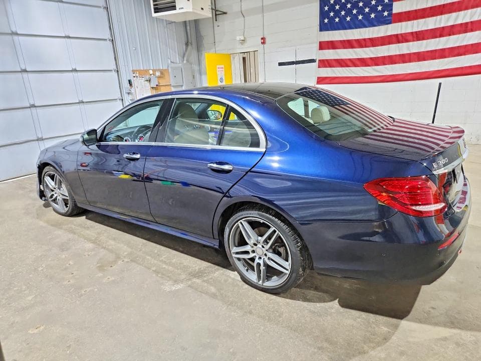2017 MERCEDES-BENZ E 300 4MATIC 2