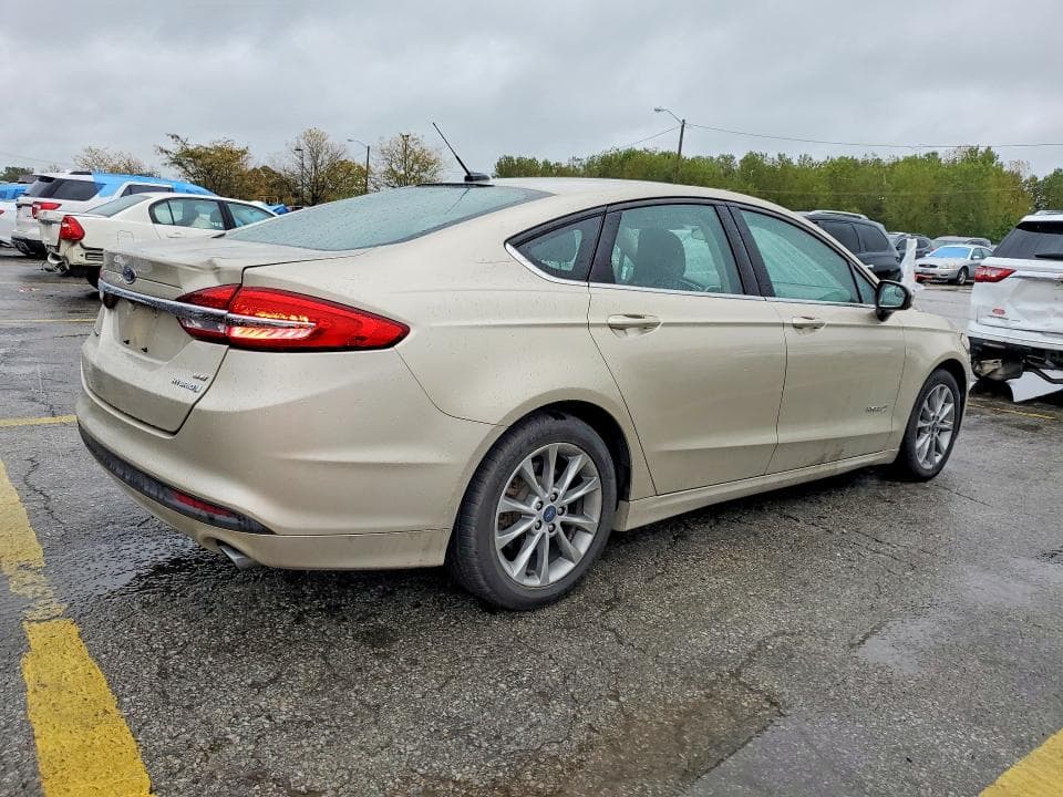 2017 FORD FUSION SE HYBRID 3