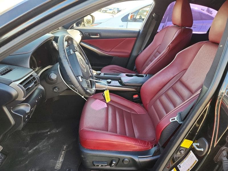 2018 LEXUS IS 300 7