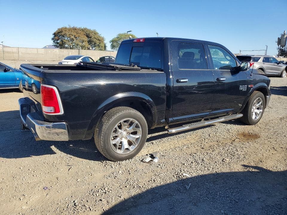 2019 RAM 1500 CLASSIC LARAMIE 3