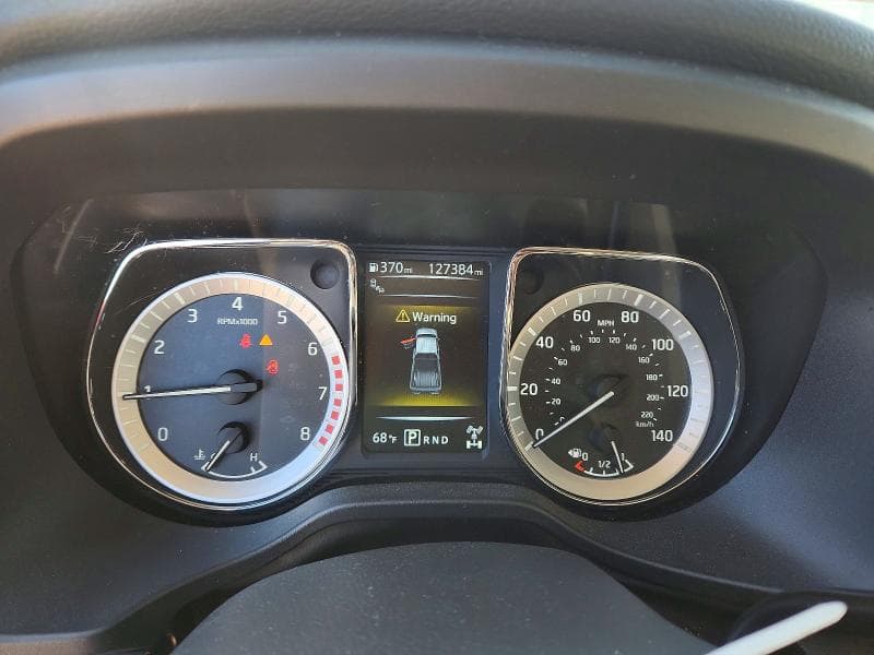2017 NISSAN TITAN SV 9