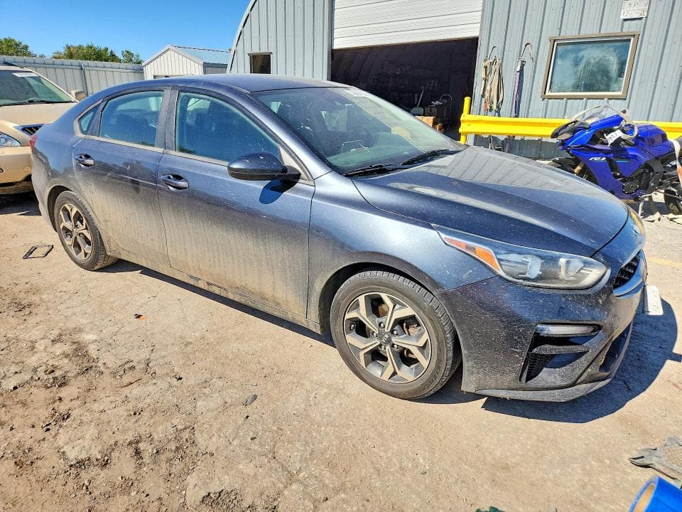 2019 KIA FORTE LXS 4