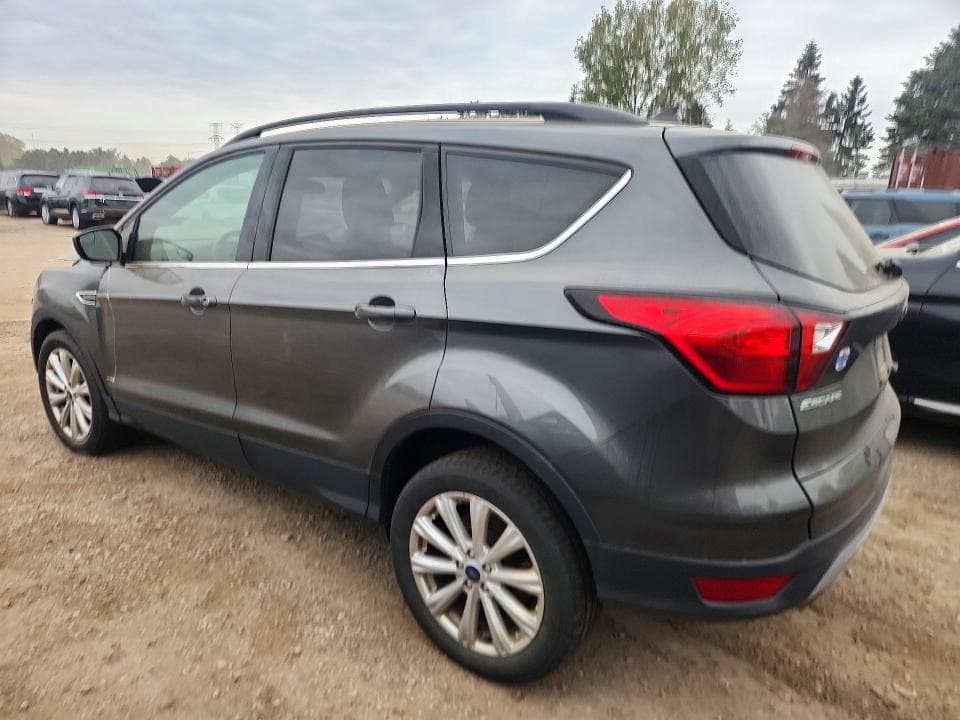 2019 FORD ESCAPE SEL 2
