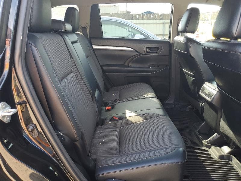 2018 TOYOTA HIGHLANDER LE PLUS 11