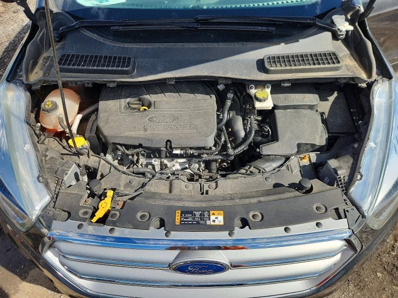 2017 FORD ESCAPE SE 12